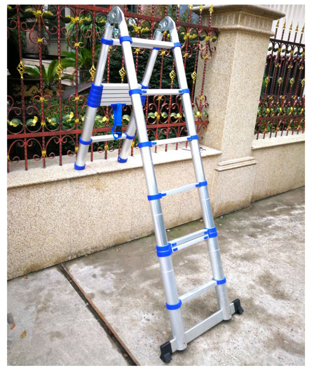 Portable  Ladder Aluminum Extension Ladder European Standard Anti-Skid  Folding Telescopic Stairs
